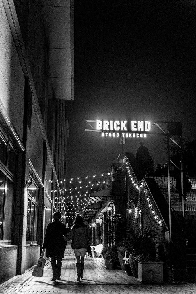 BRICK END