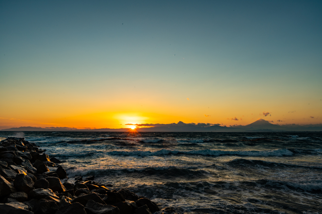 The Sun Also Rises
