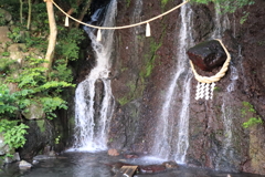 天成園の滝