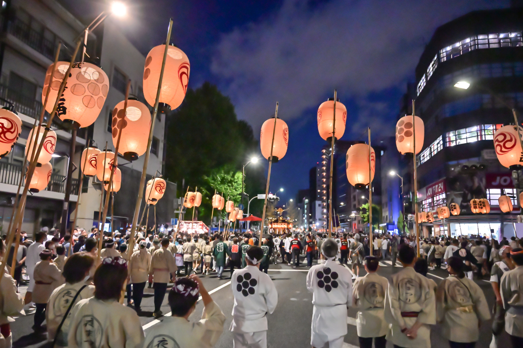 「「令和4年 鳥越まつり」夜祭り