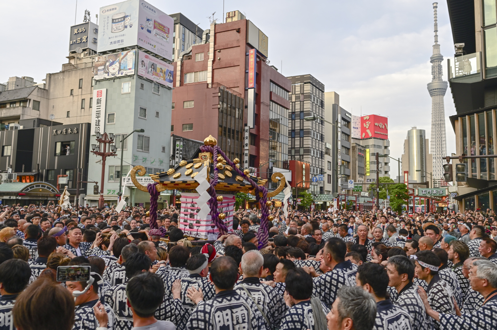 「三社祭」