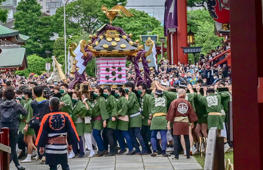 「三社祭」