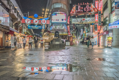 「雨のアメ横」