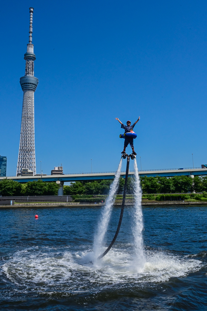 「アクアボード　フライングショー」