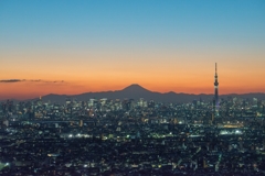 「富士山と東京スカイツリーと東京タワー」