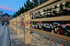 「風鈴・東京駅 行幸通り」