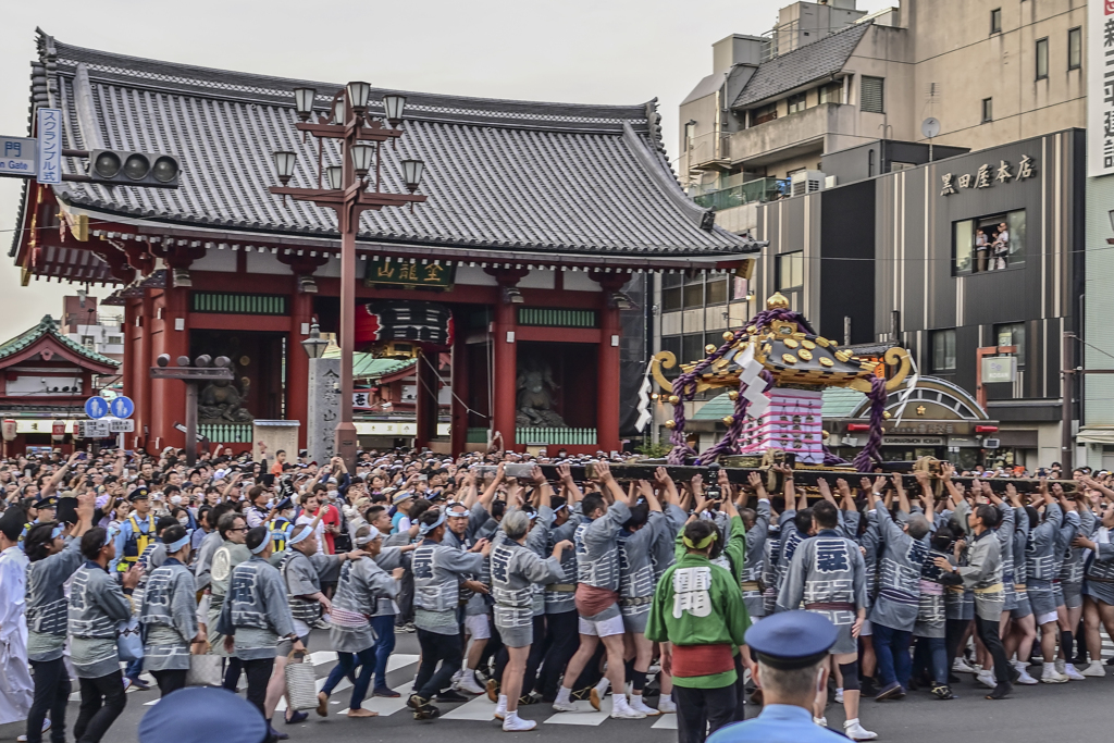 「三社祭」