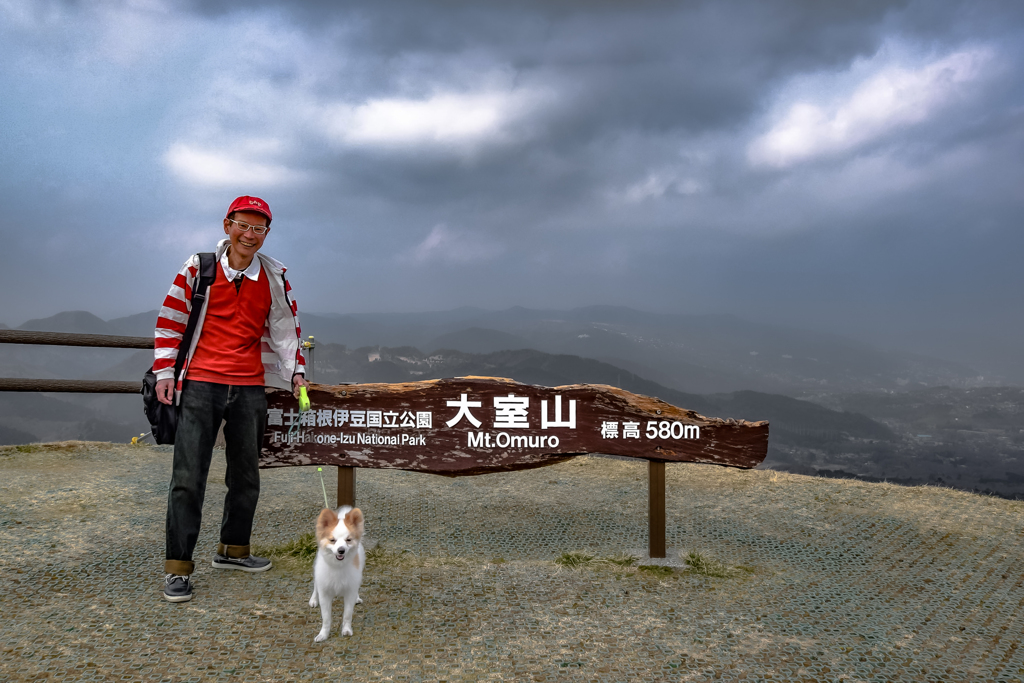 愛犬散歩（父子像）