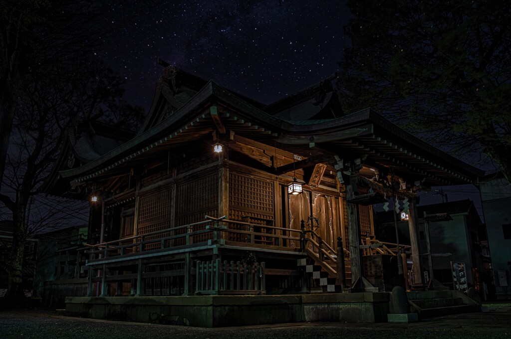 Night shrine