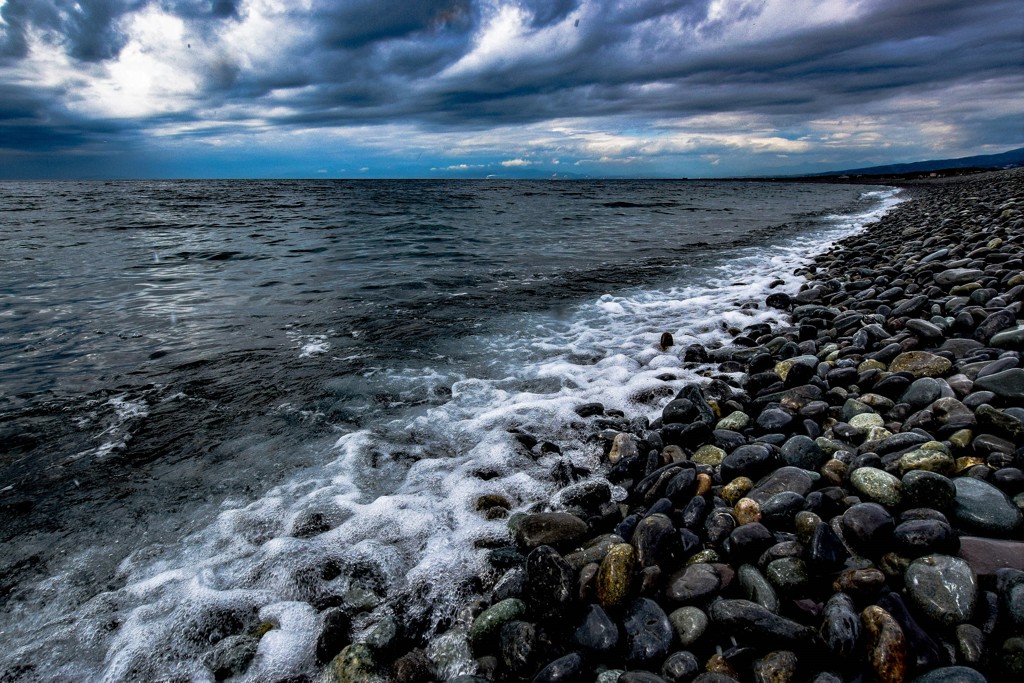 果てしなき石の海岸