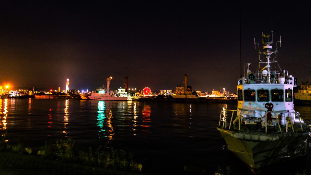Night harbor