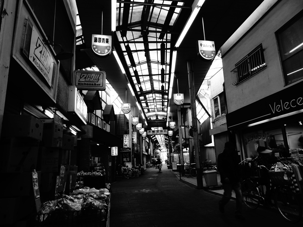商店街にて