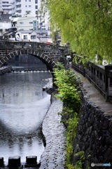 雨の眼鏡橋