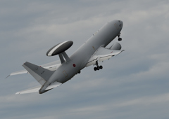 E-767　❶
