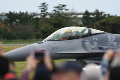 F-16　❼