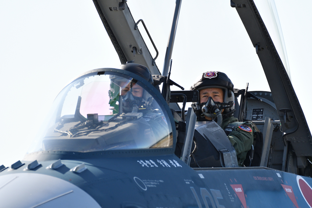 F-2パイロット