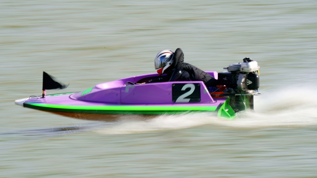 ボート　２/１６