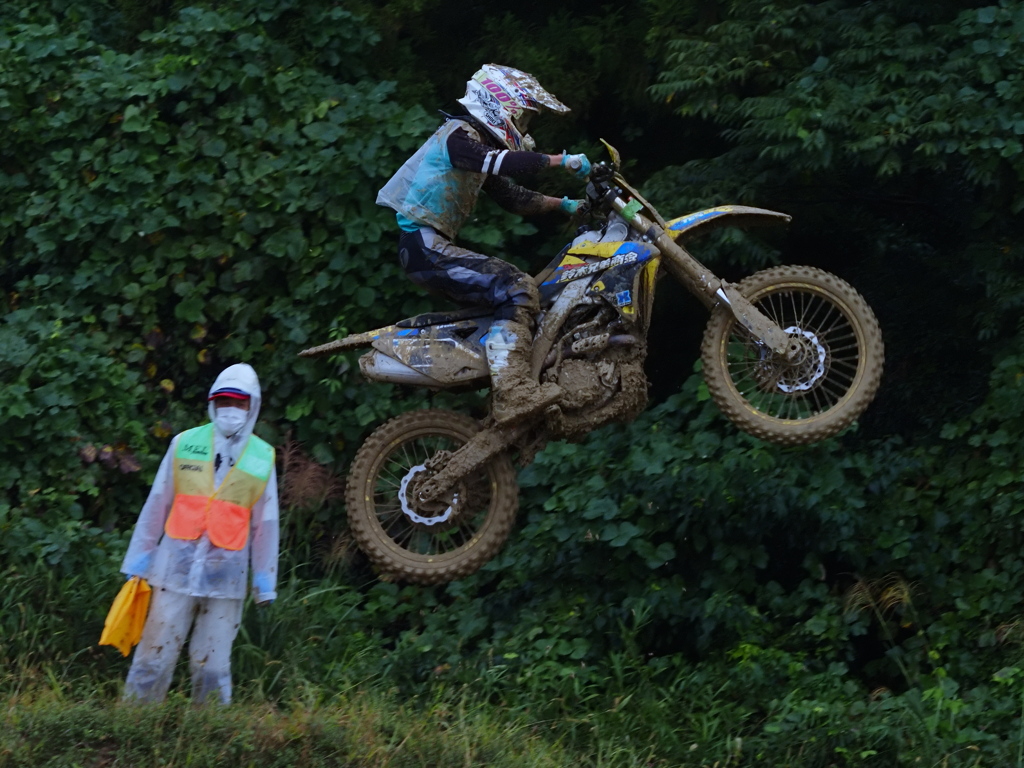 モトクロス　９/２６❸