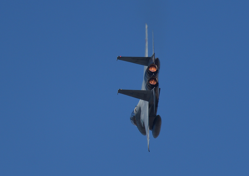 F-15❶