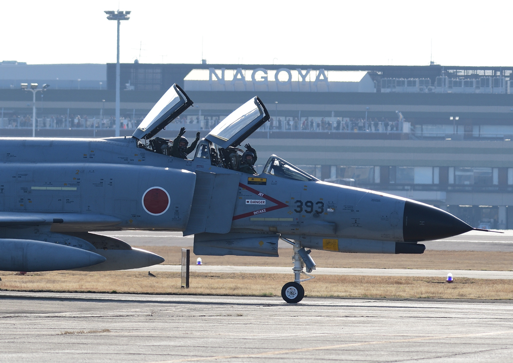 F-4❷