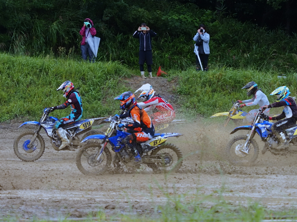 モトクロス　９/２６❹