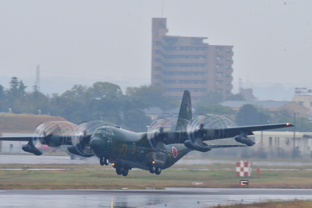 Ｃ－１３０輸送機　１１/２❷