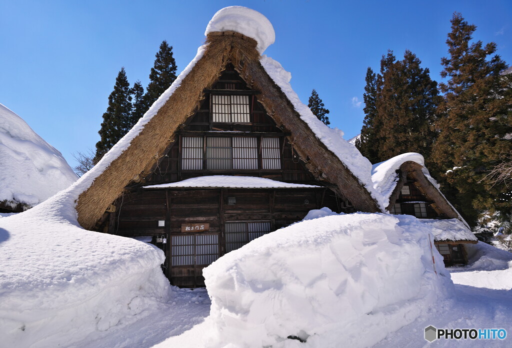 春待つ五箇山 ②