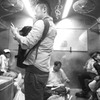 やっと空いた車内で