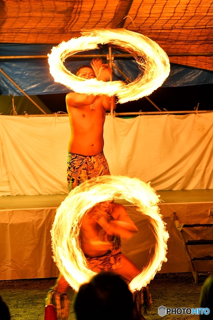 ファイヤーダンス