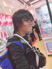 75DF1CD4-627F-4396-B5AF-3E97BD02C49E