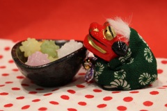 和小物　獅子と金平糖