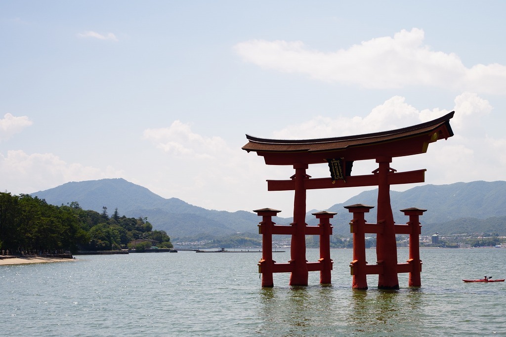 厳島神社