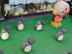 トトロとアンパンマン