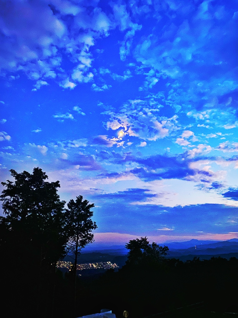 夕方サイクリング　山頂にて