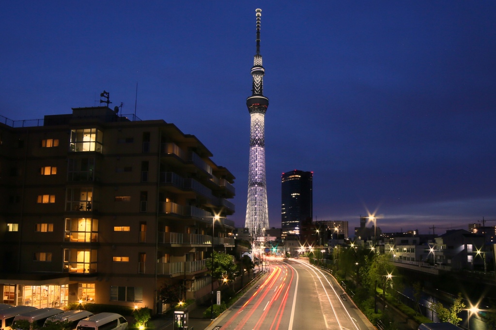 804453FD-4FB3-433E-87BD-E8F19F7C22D1