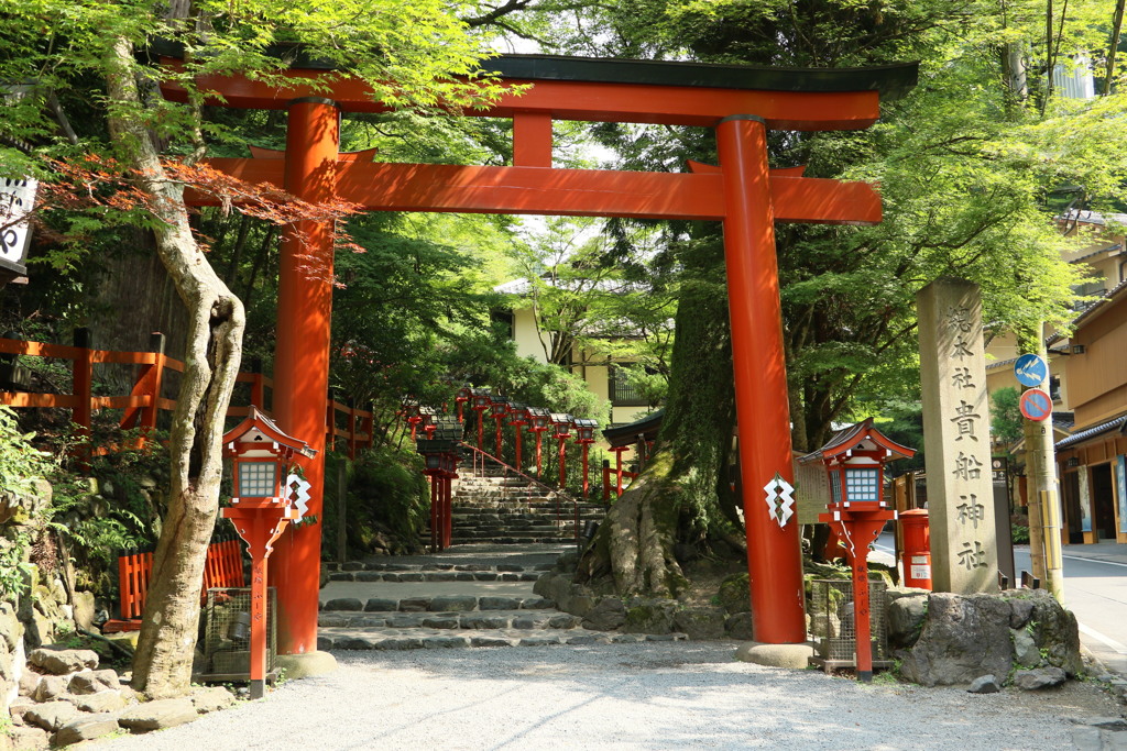 貴船神社