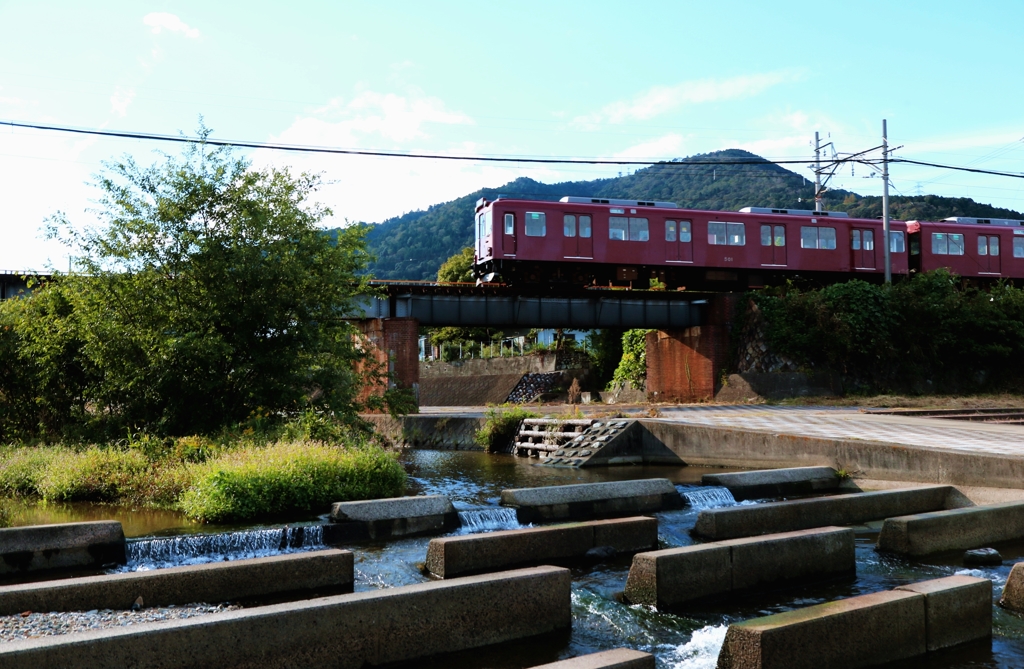 多度川橋梁を渡る養老鉄道