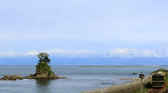 雨晴海岸＆立山連峰