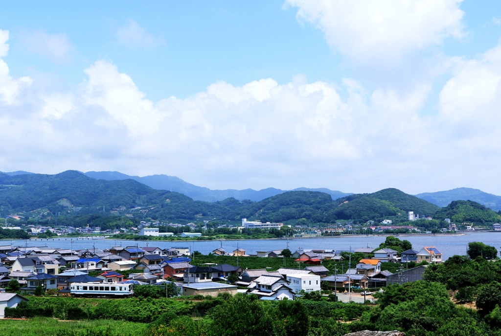 奥浜名湖畔を走る天浜線