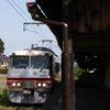 榎町駅プラットホーム