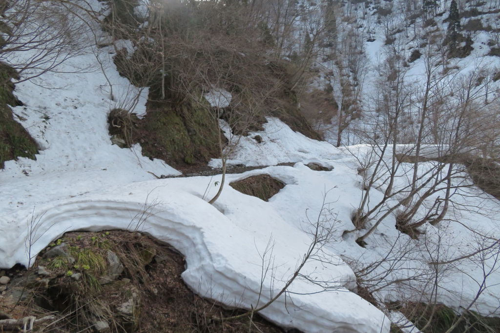 0821Usk107