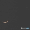 三日月と金星