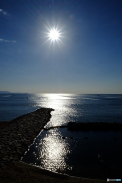 世界のどこかで