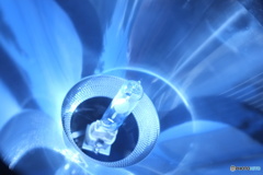 メカニカル　リリー