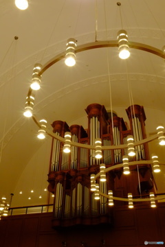 Pipe organ