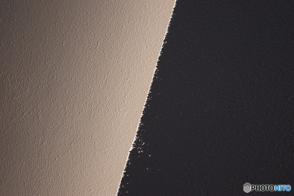 Shadow & Bright
