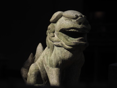 大阪天満宮裏の狛犬