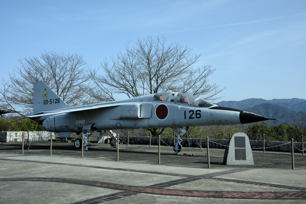 T‐2 超音速高等練習機