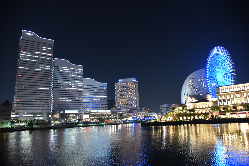 横浜みなとみらい