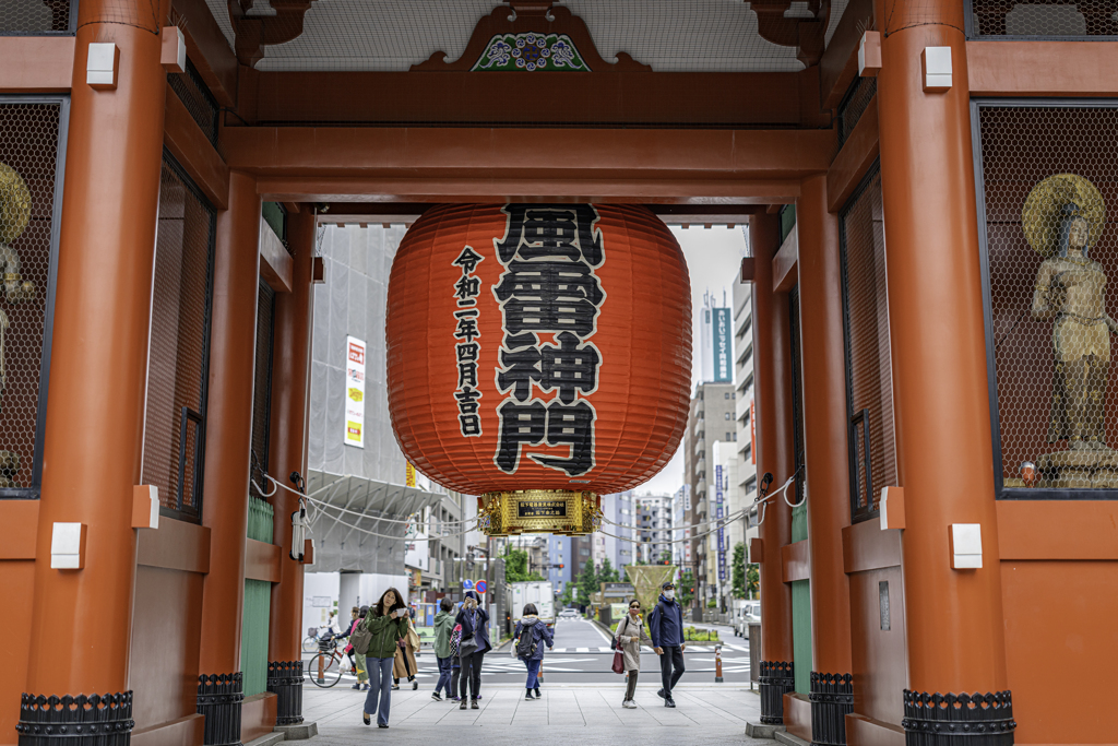 雷門を裏側から＾＾￥